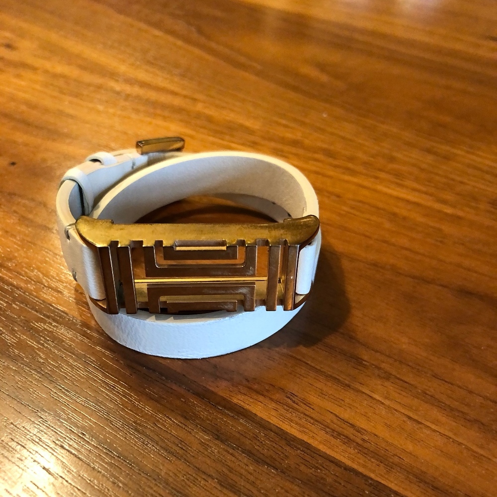 Tory Burch fit bit bracelet - Nude